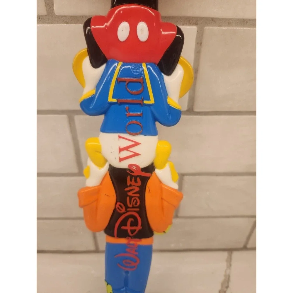 Vintage Walt Disney World Back Scratcher Goofy Donald Duck Mickey Mouse 15